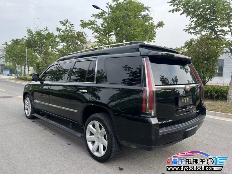 18年凯迪拉克凯雷德轿车抵押车出售