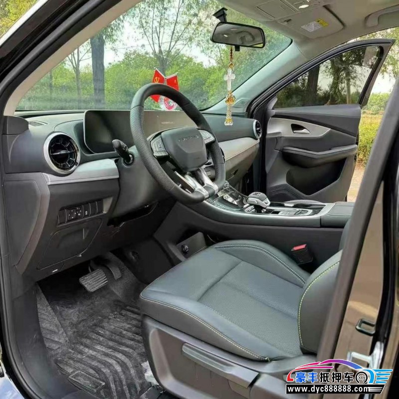 24年东风风行T5轿车抵押车出售