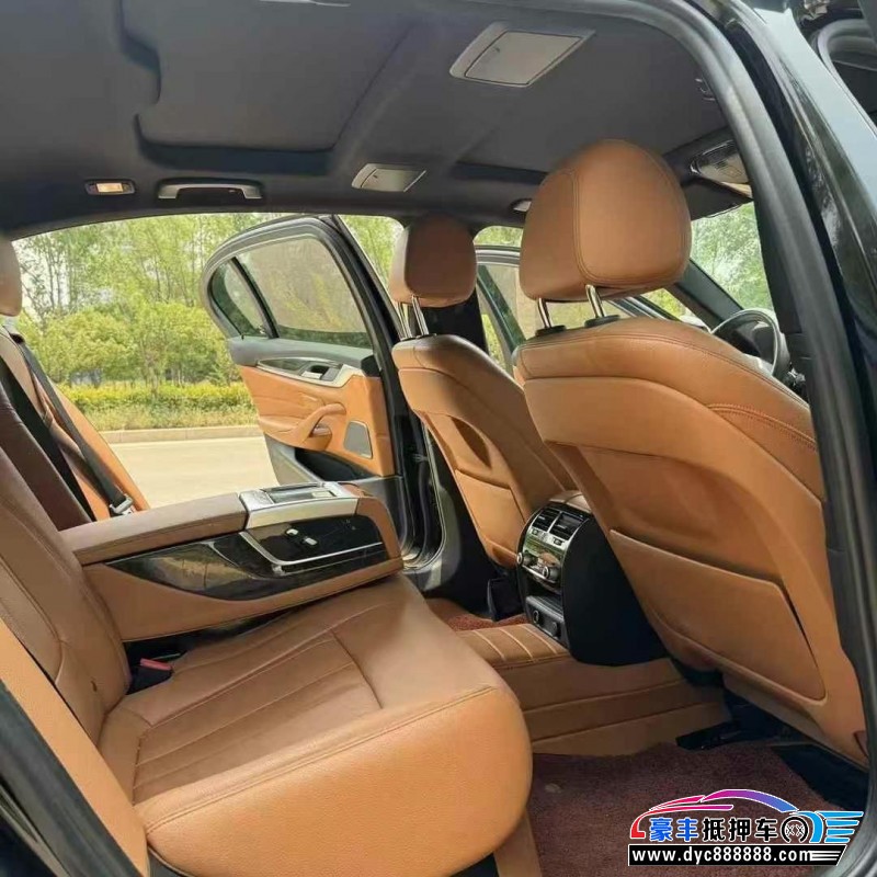 18年宝马5系轿车抵押车出售