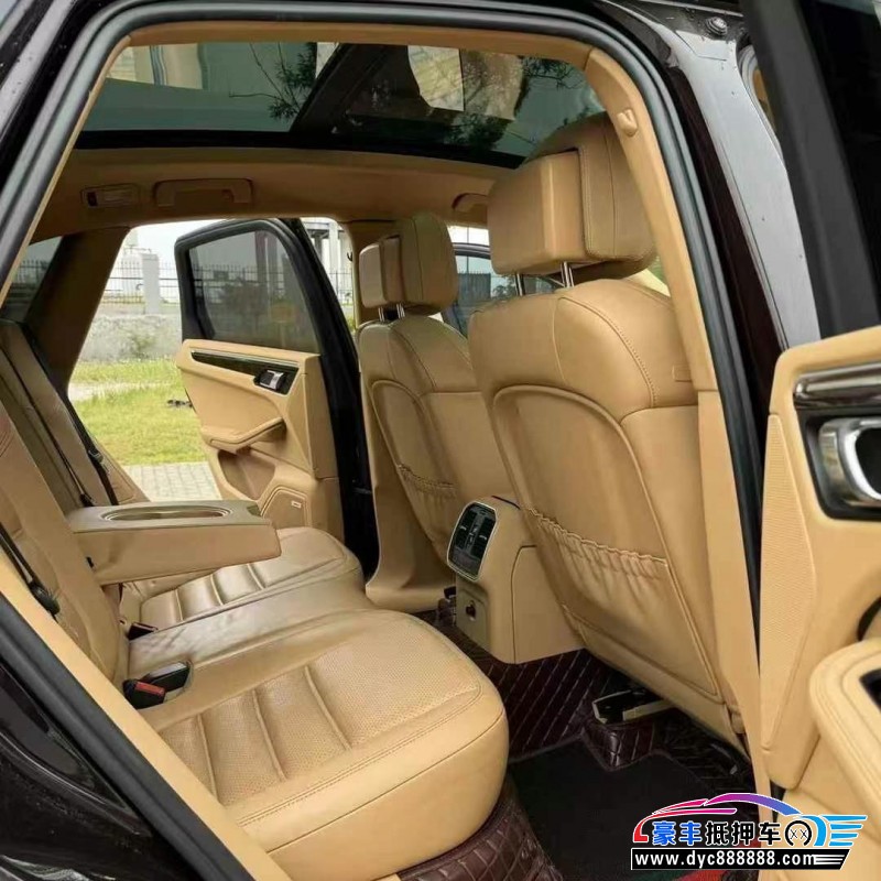 15年保时捷Macan迈凯轿车抵押车出售