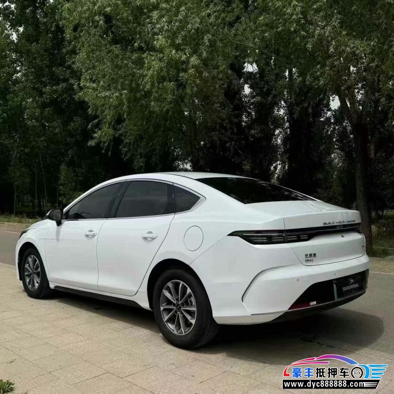 24年比亚迪驱逐舰轿车抵押车出售