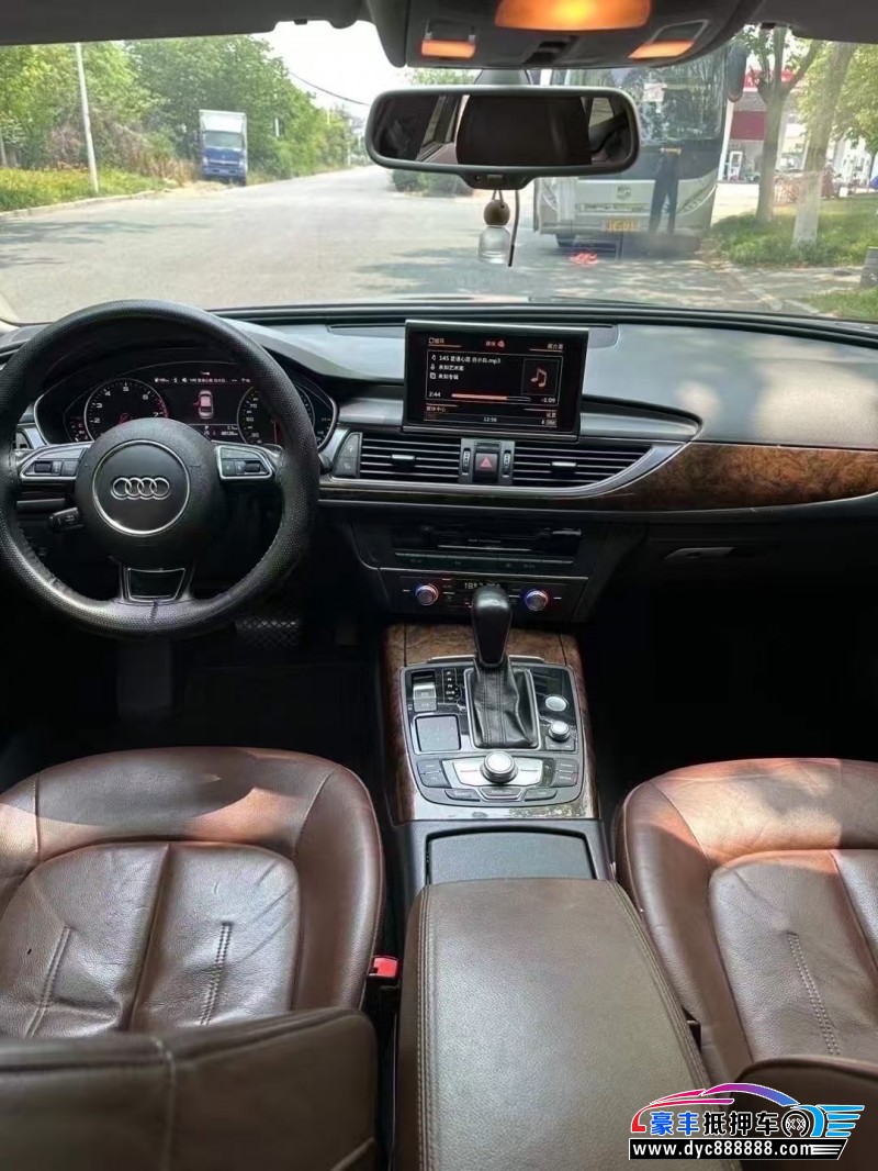 17年奥迪A6L轿车抵押车出售