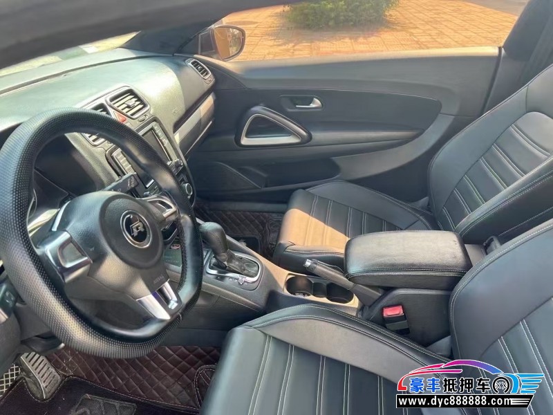 14年大众尚酷轿车抵押车出售