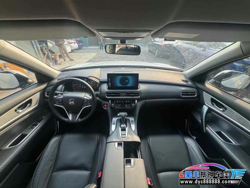 24年本田冠道轿车抵押车出售