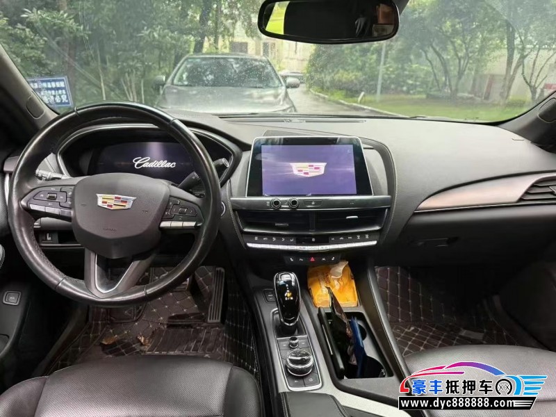 21年凯迪拉克CT5轿车抵押车出售