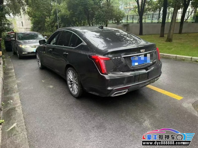 21年凯迪拉克CT5轿车抵押车出售