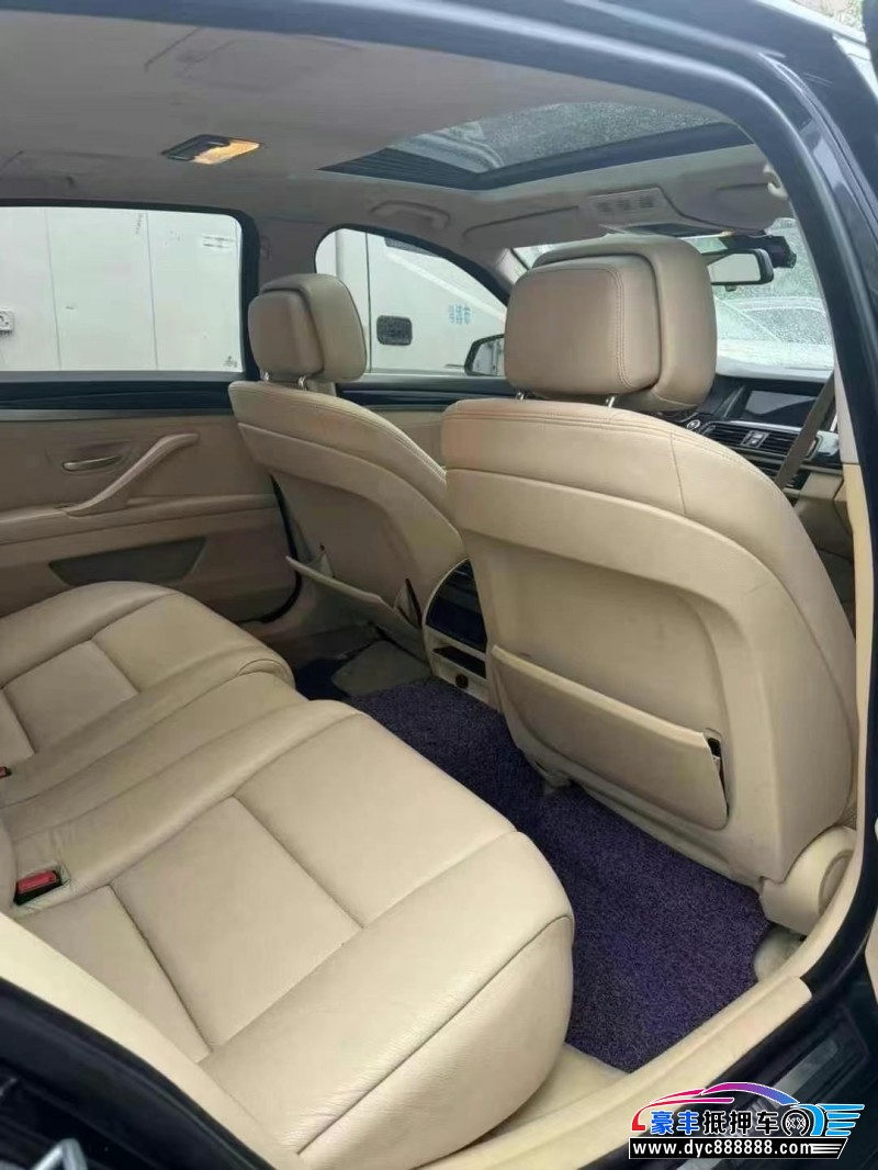 13年宝马5系轿车抵押车出售