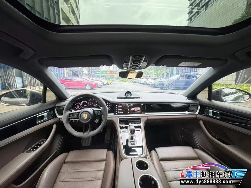 24年保时捷帕纳梅拉轿车抵押车出售