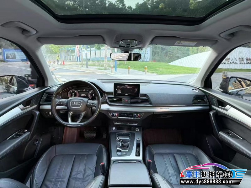 20年奥迪Q5轿车抵押车出售