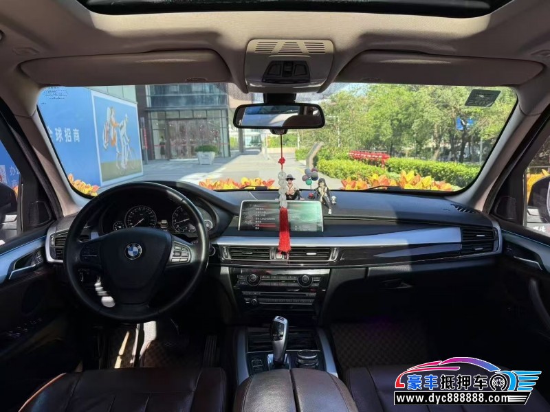 18年宝马X5轿车抵押车出售