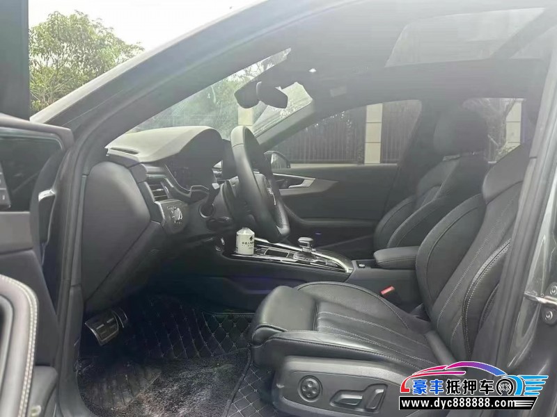 23年奥迪A4L轿车抵押车出售