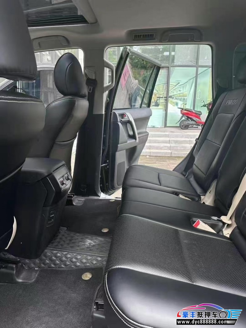 20年丰田普拉多（霸道）轿车抵押车出售