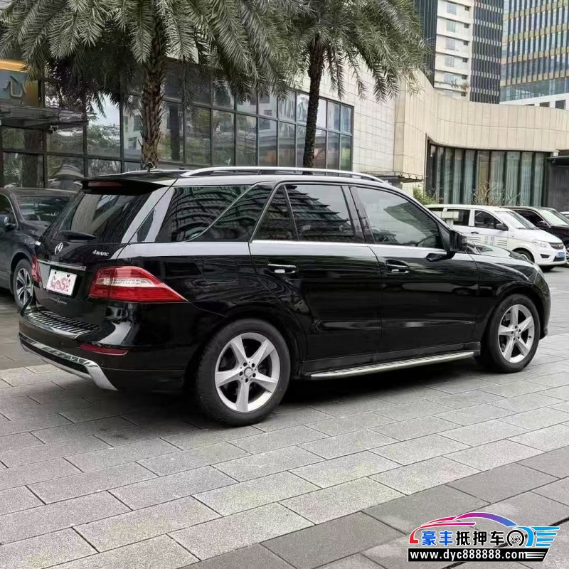 15年奔驰ML轿车抵押车出售