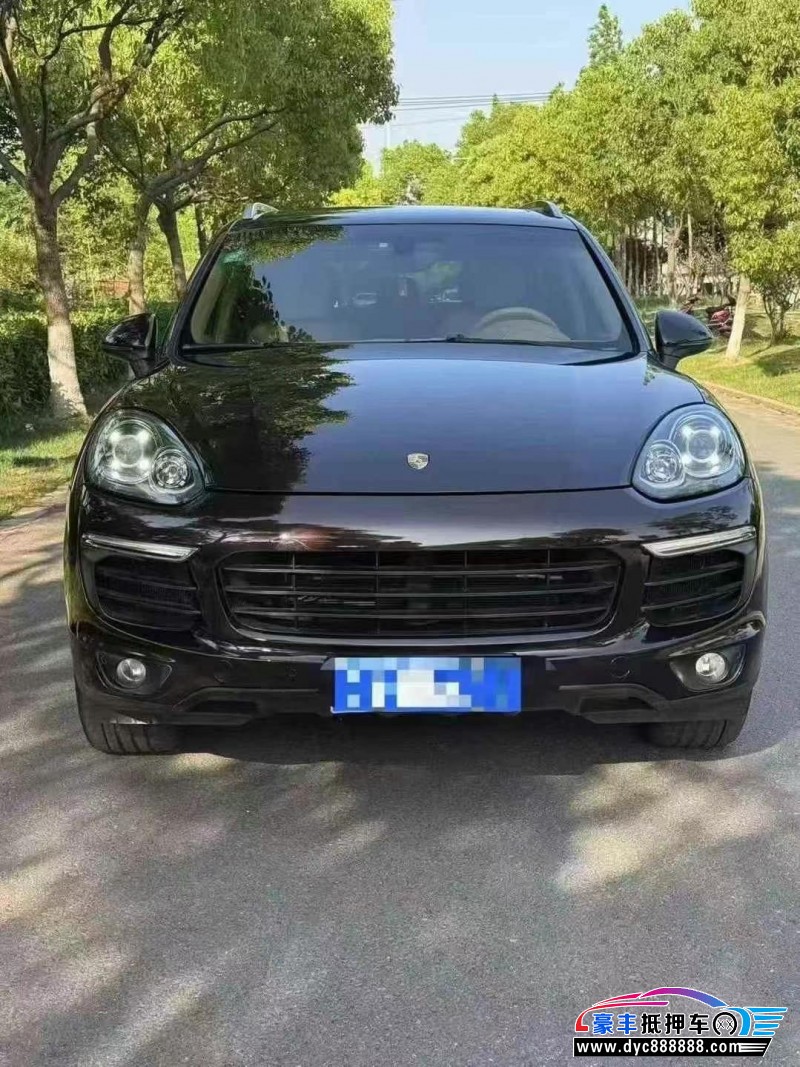 17年保时捷卡宴轿车抵押车出售