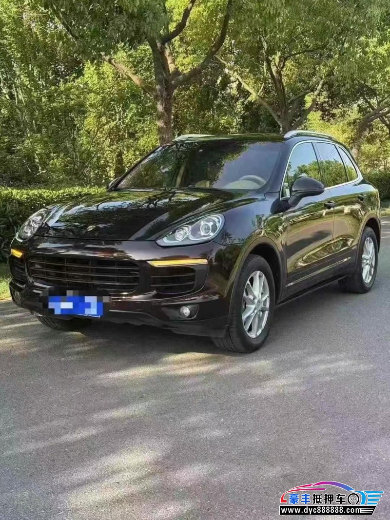 17年保时捷卡宴轿车抵押车出售