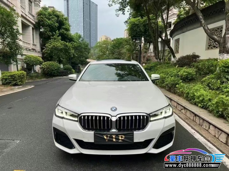 抵押车出售23年宝马5系轿车