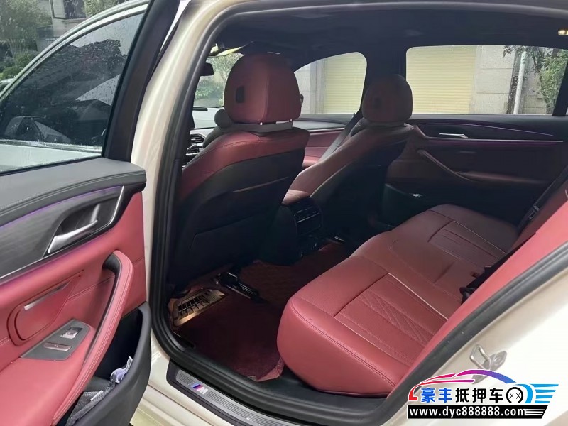 23年宝马5系轿车抵押车出售