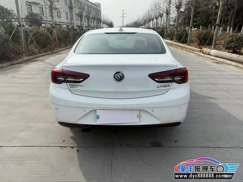 19年别克君威轿车抵押车出售