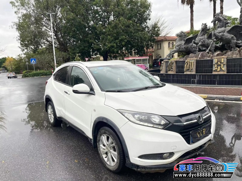 18年本田缤智轿车抵押车出售