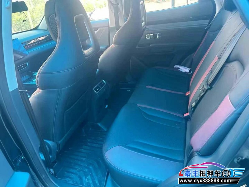 25年捷途大圣轿车抵押车出售