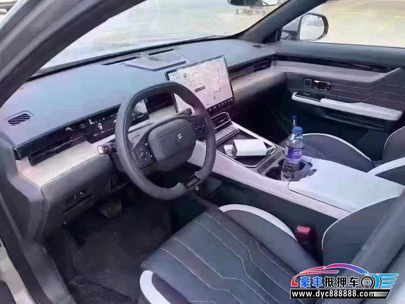 25年捷途山海L6轿车抵押车出售