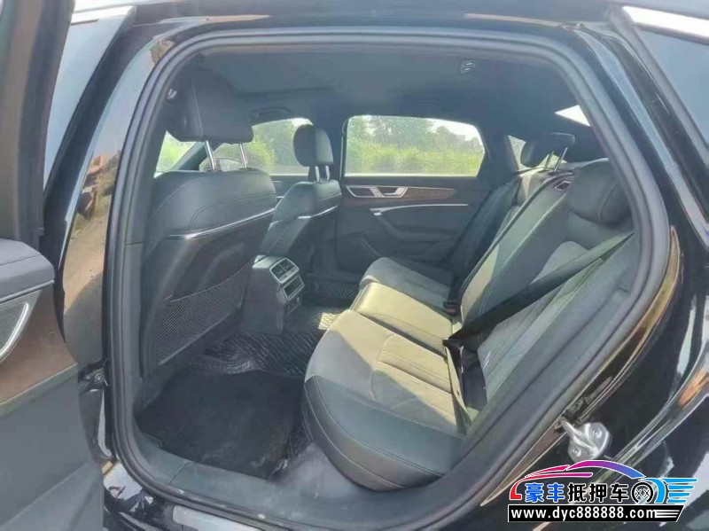 22年奥迪A6L轿车抵押车出售