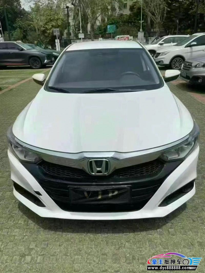 20年本田凌派轿车抵押车出售