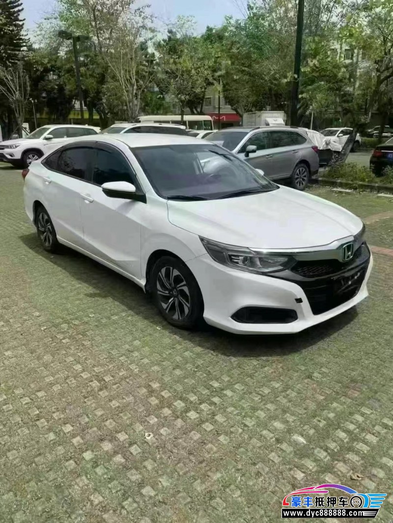 20年本田凌派轿车抵押车出售