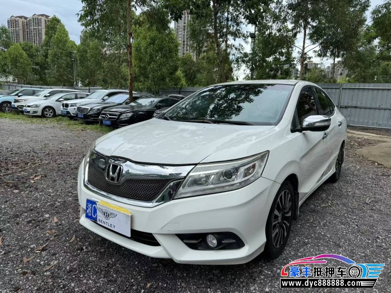 15年本田凌派轿车抵押车出售