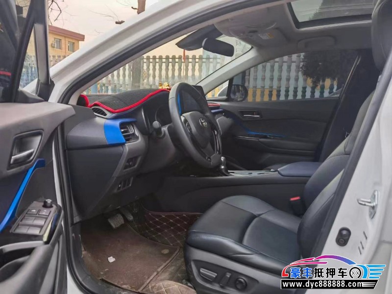 23年丰田C-HR轿车抵押车出售