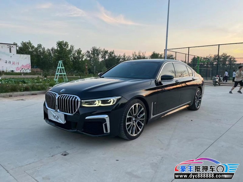 19年宝马7系轿车抵押车出售