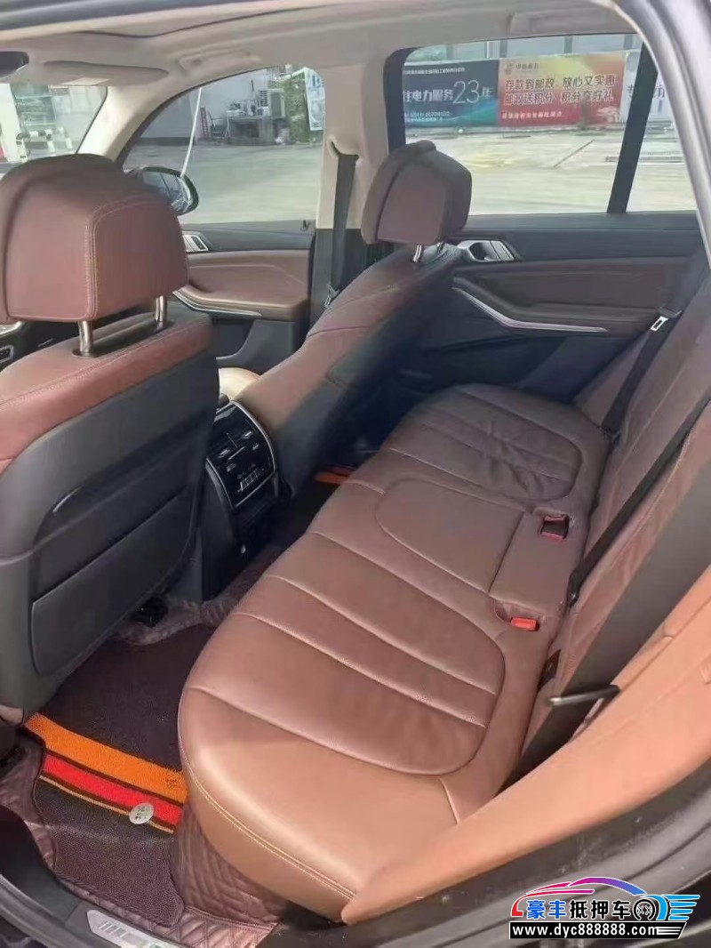 19年宝马X5SUV抵押车出售