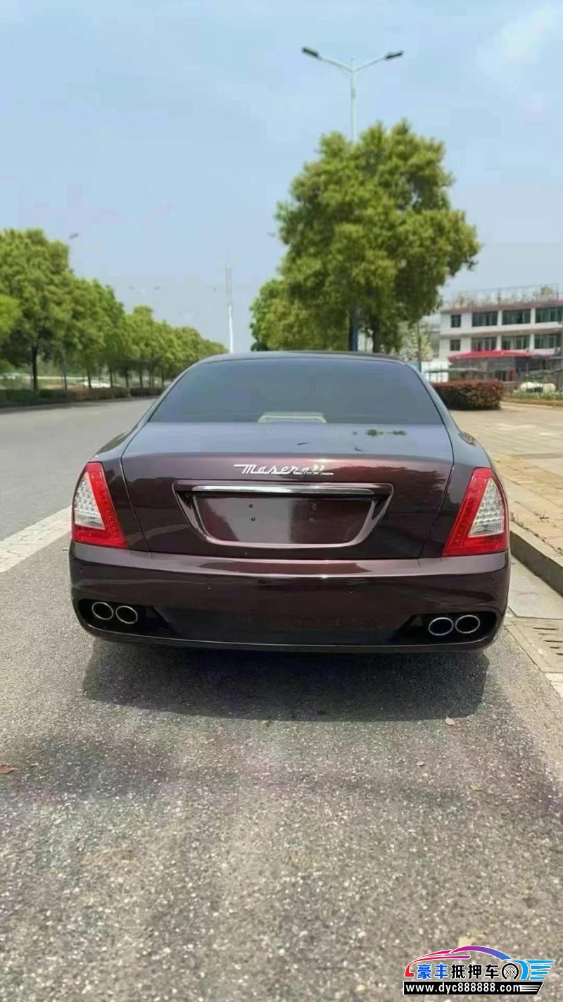 13年玛莎拉蒂总裁轿车抵押车出售