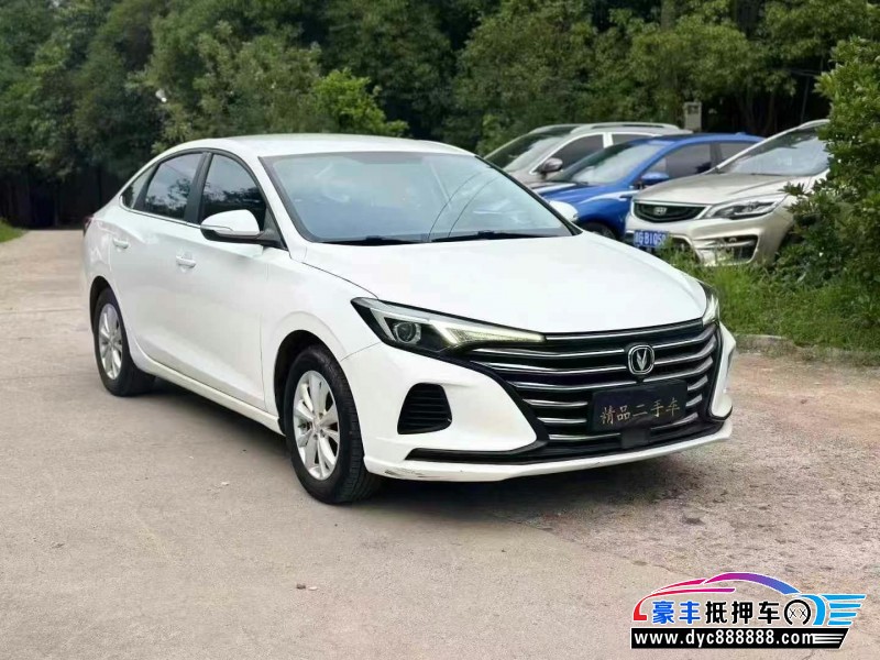 21年长安逸动轿车抵押车出售