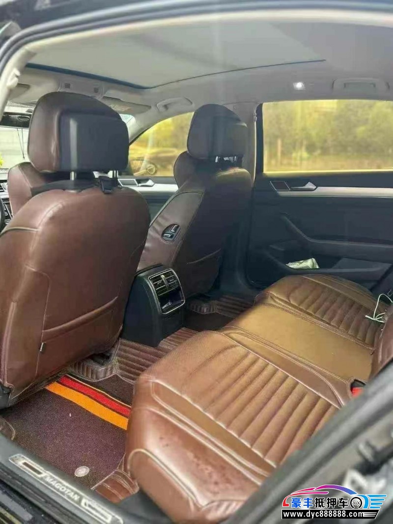 17年大众迈腾轿车抵押车出售