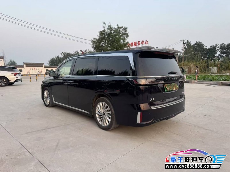 24年岚图梦想家轿车抵押车出售