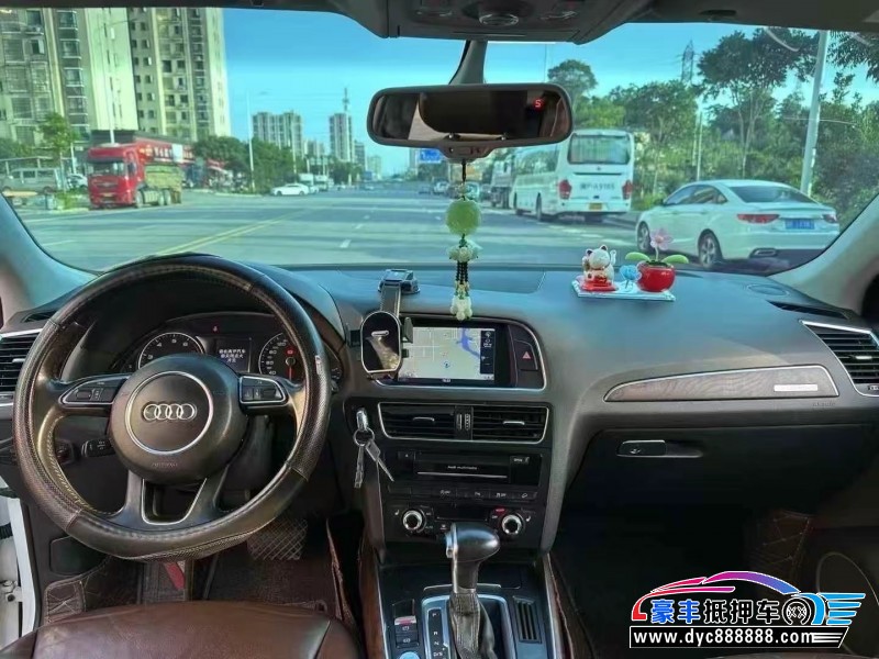 15年奥迪Q5SUV抵押车出售