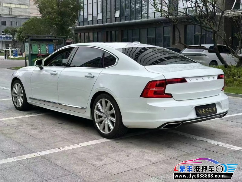 20年沃尔沃S90轿车抵押车出售