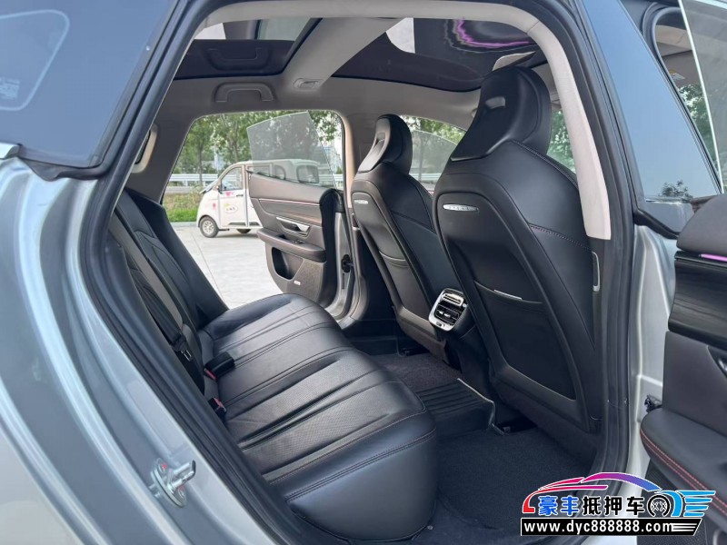 21年小鹏汽车P7轿车抵押车出售