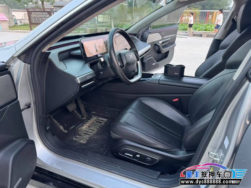 21年小鹏汽车P7轿车抵押车出售