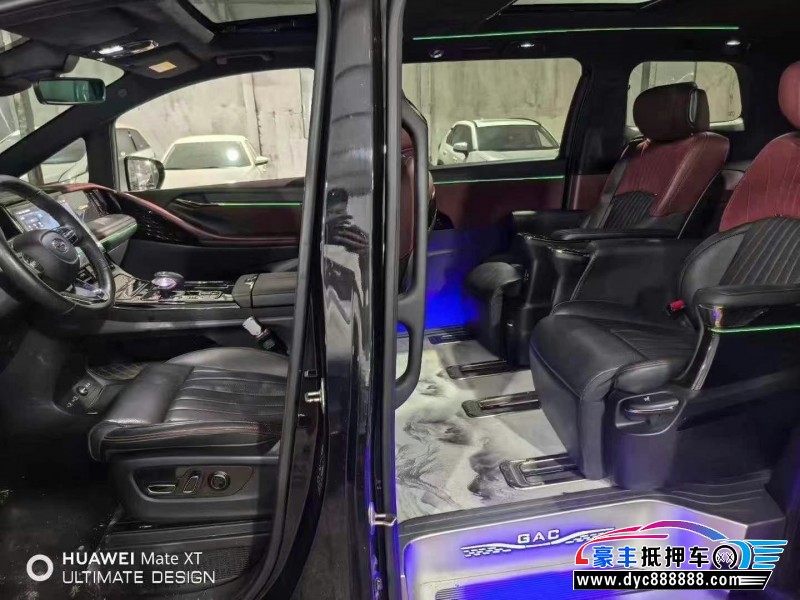 23年传祺M8轿车抵押车出售