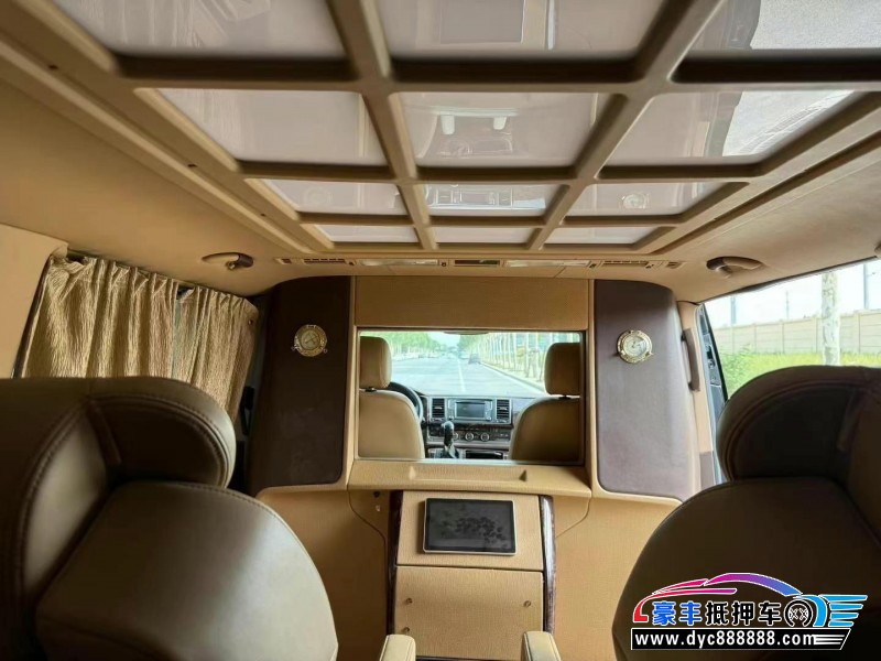 18年大众凯路威轿车抵押车出售