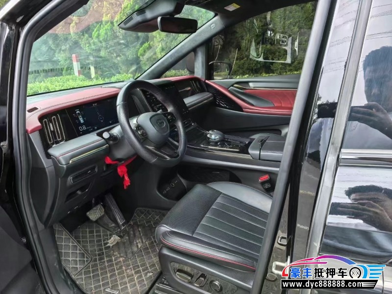 23年传祺M8轿车抵押车出售