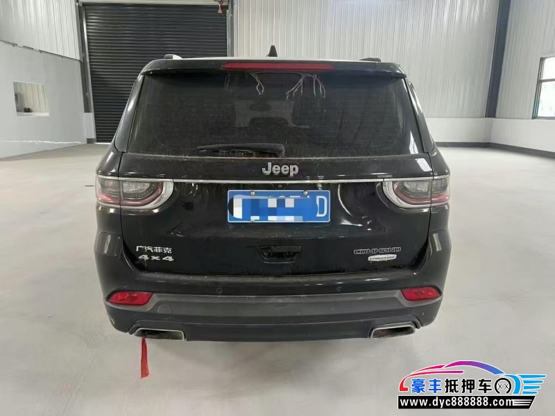 19年Jeep指挥官轿车抵押车出售
