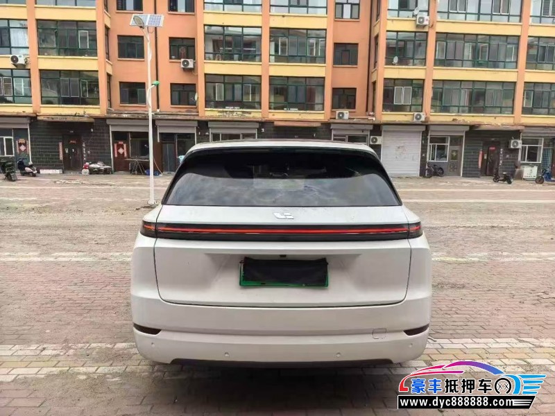 25年理想L7轿车抵押车出售