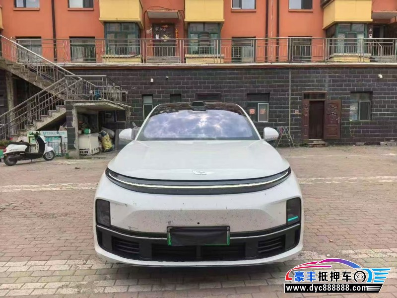 25年理想L7轿车抵押车出售