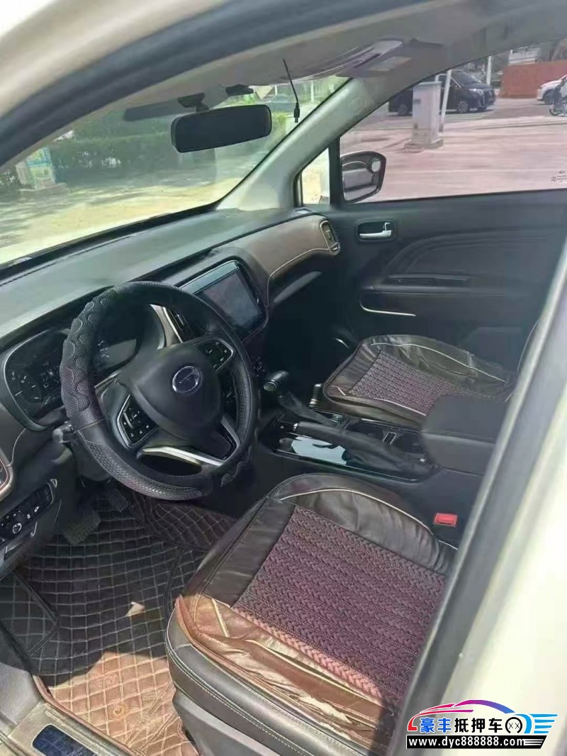 19年传祺gs3轿车抵押车出售