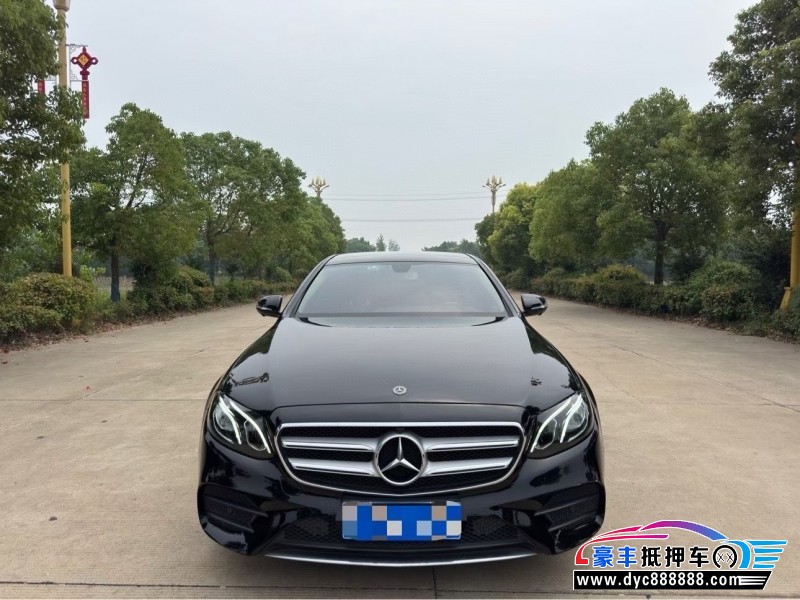 20年奔驰E轿车抵押车出售