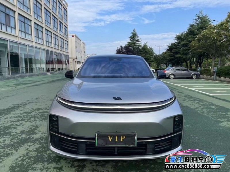 24年理想L7轿车抵押车出售