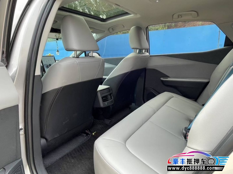 25年丰田BZ3轿车抵押车出售